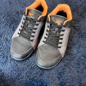 Woman’s 6 Ride Concepts Livewire Mountain Biking Shoes Black and Orange